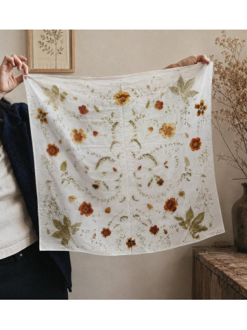 estampados naturales en textil a partir de flores y plantas. Ven a crear el tuyo a Vintastic Shop, Gijón Centro