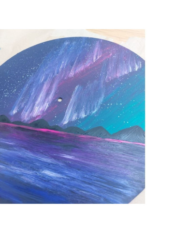 aurora-boreal-sobre-vinilo-taller-creativo-gijon